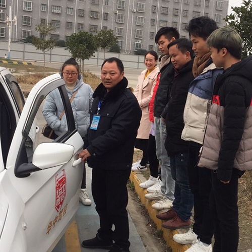 太子山中型载货汽车驾驶员培训驾校 专业培训，安全驾驶